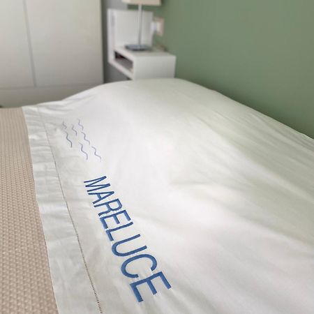 Mareluce Lägenhet Letojanni Exteriör bild