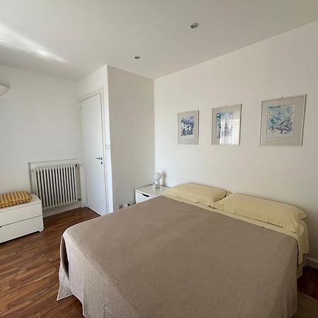 Mareluce Lägenhet Letojanni Exteriör bild